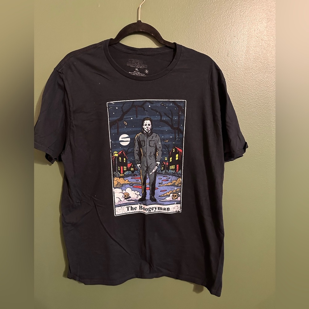 XL graphic tee. Micheal myers.